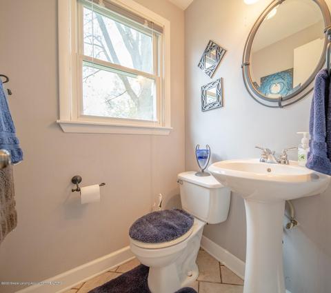8728 Juniper St, Lansing, MI 48917 photo 21