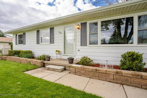 8728 Juniper St, Lansing, MI 48917 photo 4
