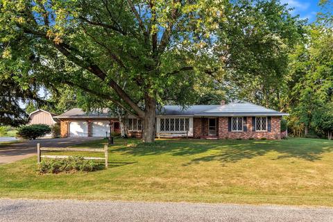 1345 E Twinbrook Dr, Dewitt, MI 48820 photo 4