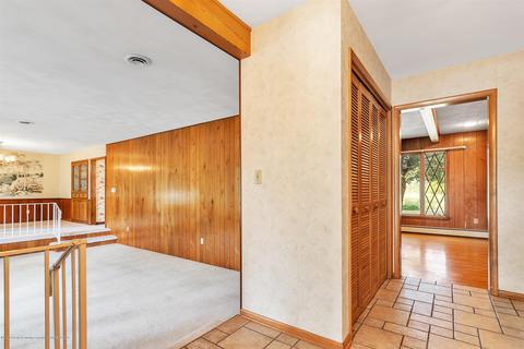 1345 E Twinbrook Dr, Dewitt, MI 48820 photo 18