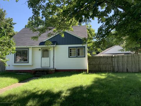 941 Varden Dr, Jackson, MI 49202 photo 2