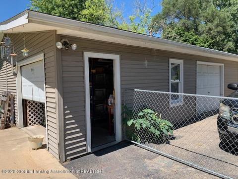 307 E Corunna Ave, Corunna, MI 48817 photo 32