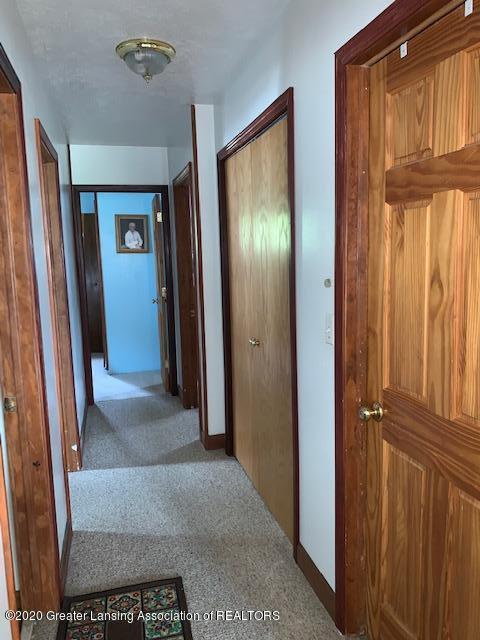 307 E Corunna Ave, Corunna, MI 48817 photo 16