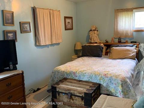 307 E Corunna Ave, Corunna, MI 48817 photo 20