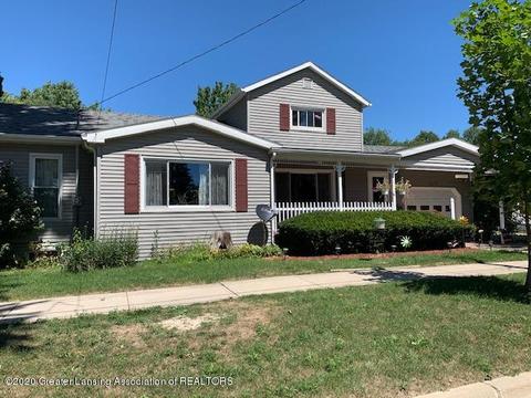 307 E Corunna Ave, Corunna, MI 48817 photo 1