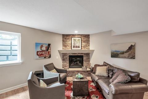 5579 Silverleaf Ct, Haslett, MI 48840 photo 30