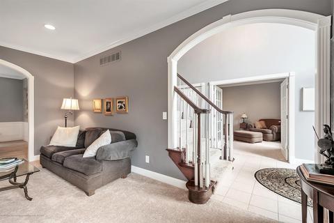 5579 Silverleaf Ct, Haslett, MI 48840 photo 5
