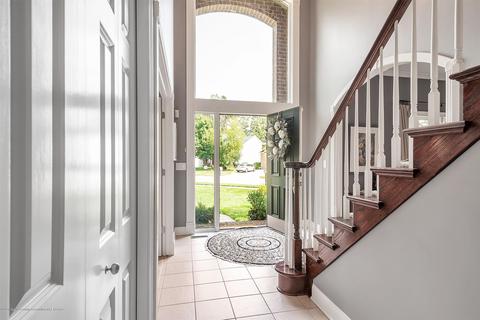 5579 Silverleaf Ct, Haslett, MI 48840 photo 4