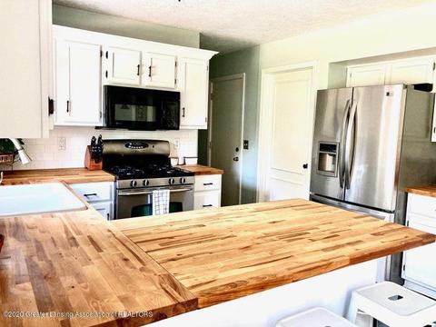 1240 Castlewood Cir, Dewitt, MI 48820 photo 15