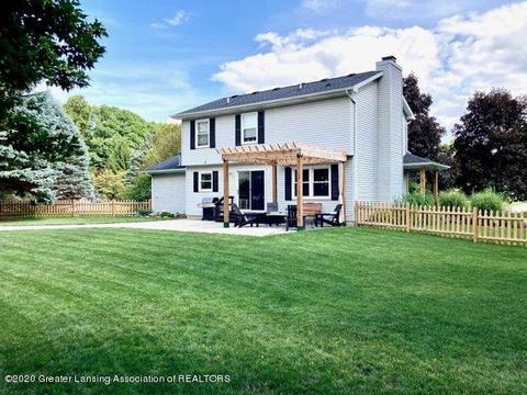 1240 Castlewood Cir, Dewitt, MI 48820 photo 41