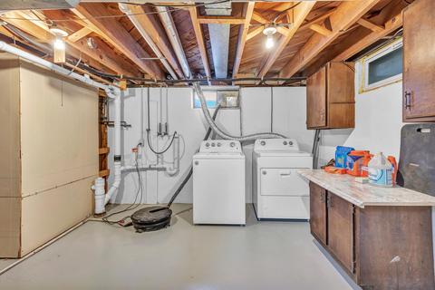 429 Iris Ave, Lansing, MI 48917 photo 25