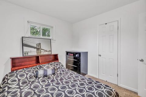 429 Iris Ave, Lansing, MI 48917 photo 19