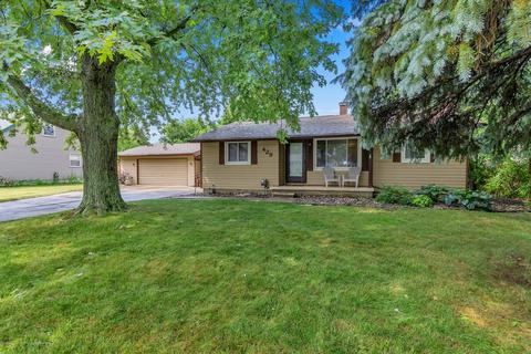 429 Iris Ave, Lansing, MI 48917 photo 1