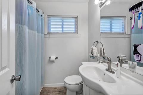 429 Iris Ave, Lansing, MI 48917 photo 15