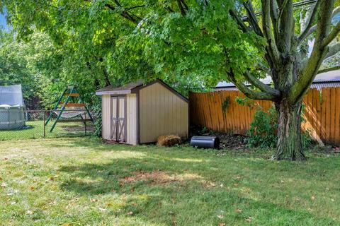 429 Iris Ave, Lansing, MI 48917 photo 28