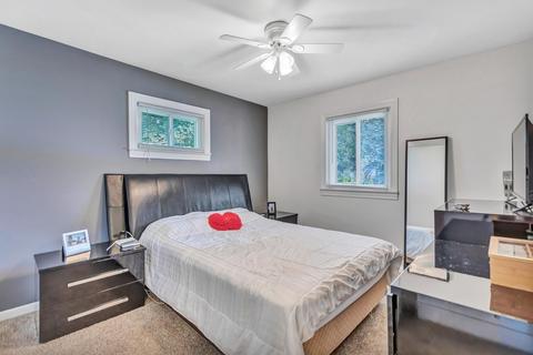 429 Iris Ave, Lansing, MI 48917 photo 16