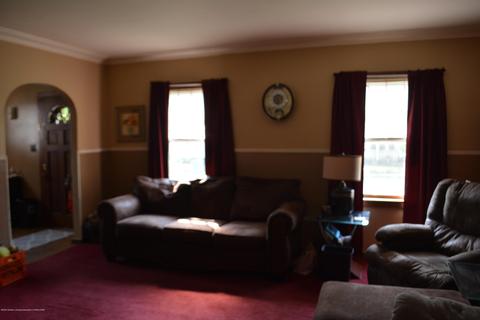 2201 Alpha St, Lansing, MI 48910 photo 5