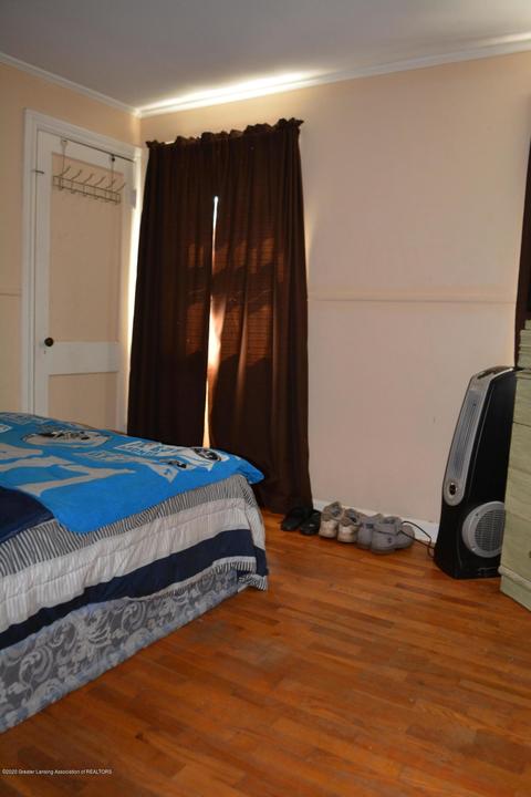 2201 Alpha St, Lansing, MI 48910 photo 14