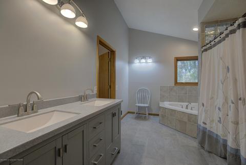 1140 Barry Rd, Haslett, MI 48840 photo 33