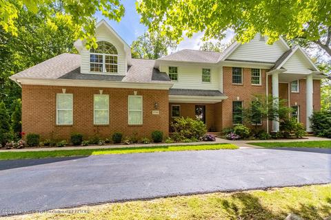 3700 Beech Tree Ln, Okemos, MI 48864 photo 2