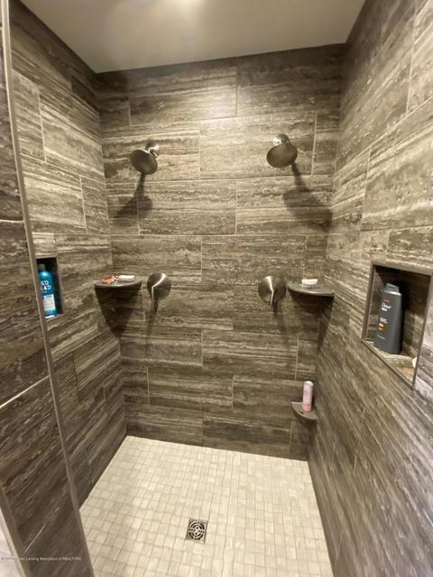 1204 Verbena Ln, Dewitt, MI 48820 photo 17