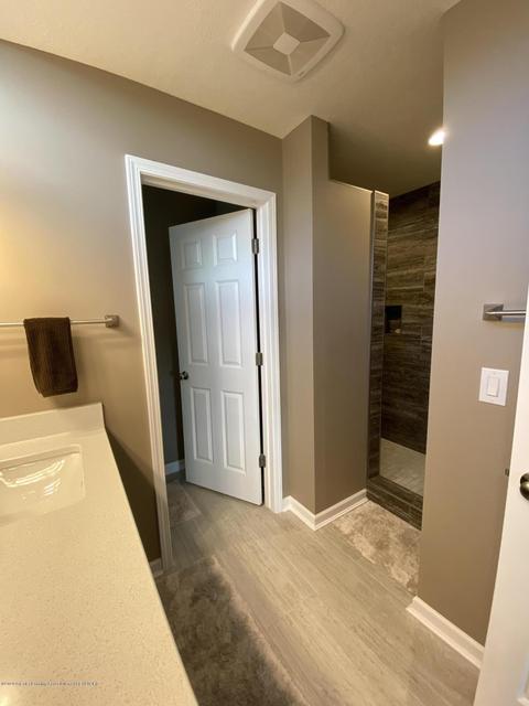 1204 Verbena Ln, Dewitt, MI 48820 photo 16