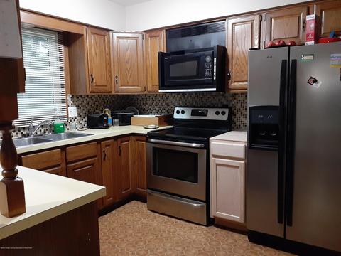 3801 Starlight Ln, Lansing, MI 48911 photo 6