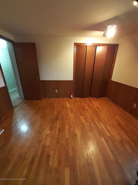 3801 Starlight Ln, Lansing, MI 48911 photo 12