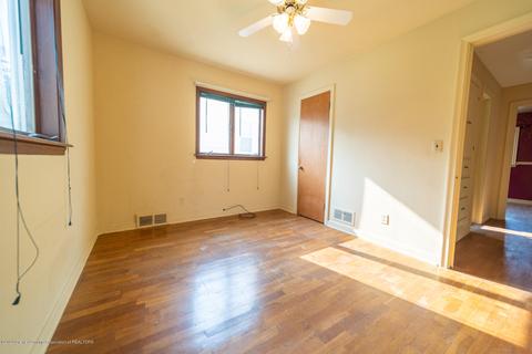 208 E Randolph St, Lansing, MI 48906 photo 14