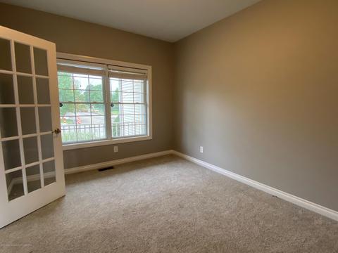 623 Emily Ln, Haslett, MI 48840 photo 6