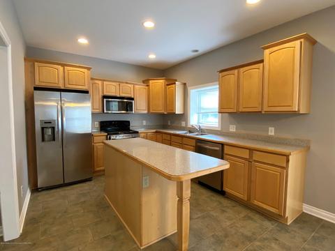 623 Emily Ln, Haslett, MI 48840 photo 10
