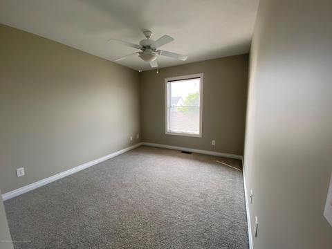 623 Emily Ln, Haslett, MI 48840 photo 18