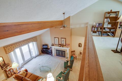1896 Danbury E, Okemos, MI 48864 photo 32