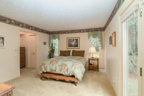 1896 Danbury E, Okemos, MI 48864 photo 22