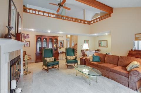 1896 Danbury E, Okemos, MI 48864 photo 6