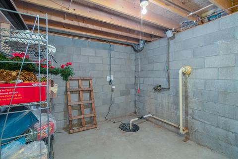 1896 Danbury E, Okemos, MI 48864 photo 25