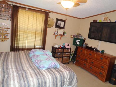1908 Schoolcraft St, Holt, MI 48842 photo 8