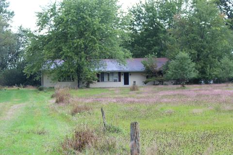 7910 Beardslee Rd, Owosso, MI 48867 photo 1