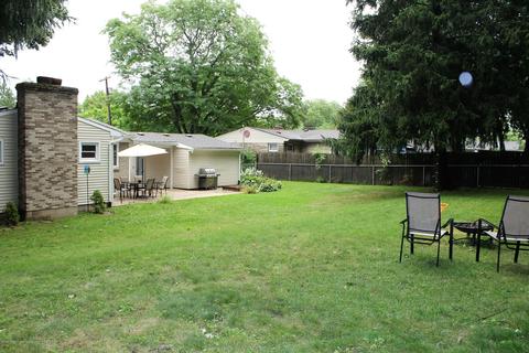 5585 Hallendale Rd, Haslett, MI 48840 photo 4