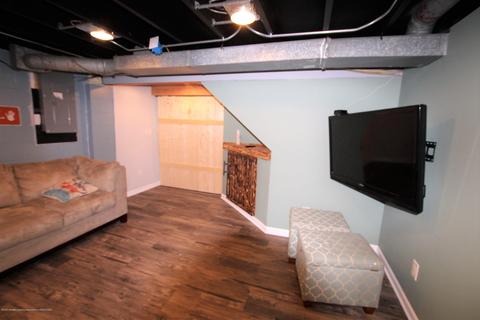 5585 Hallendale Rd, Haslett, MI 48840 photo 41