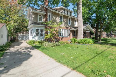 529 Clark St, Owosso, MI 48867 photo 3