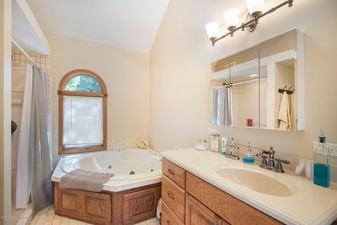 529 Clark St, Owosso, MI 48867 photo 19