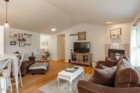 13653 Harvest Ln, Bath, MI 48808 photo 7