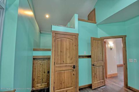 2302 Gilbert Rd, Lansing, MI 48911 photo 22