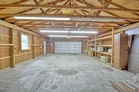 2302 Gilbert Rd, Lansing, MI 48911 photo 25