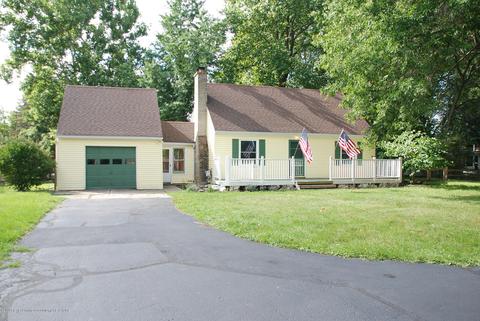 1569 Hatch Rd, Okemos, MI 48864 photo 1