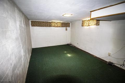 1515 Berkeley Dr, Lansing, MI 48910 photo 18
