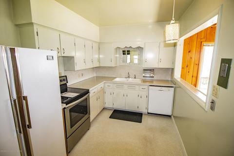 1515 Berkeley Dr, Lansing, MI 48910 photo 6