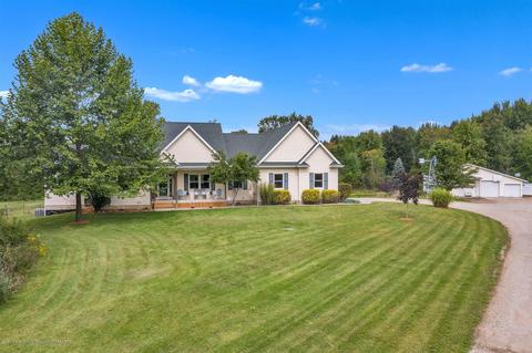 13339 Nelson Rd, Bath, MI 48808 photo 2