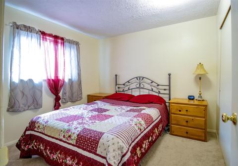 1203 Victoria Dr, Lansing, MI 48911 photo 4